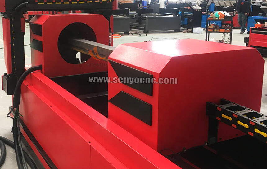 Round Tube Plasma Cutting Machine (20).jpg