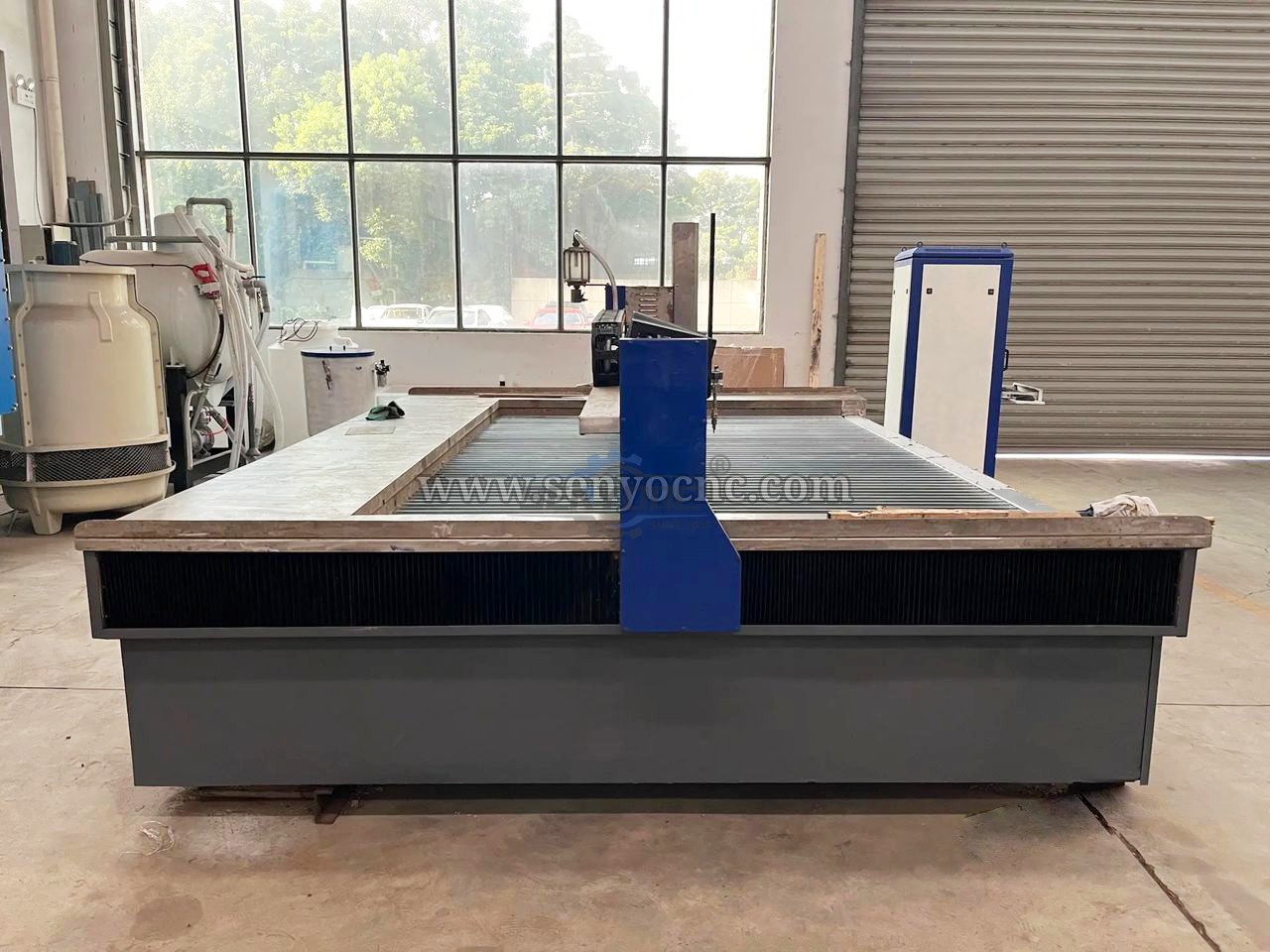 Competitive Price New Design Waterjet Machine 3 axis Cutting Machine