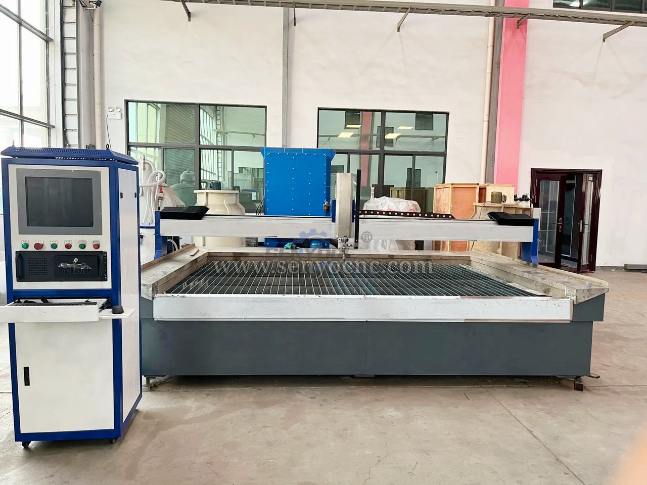 Competitive Price New Design Waterjet Machine 3 axis Cutting Machine