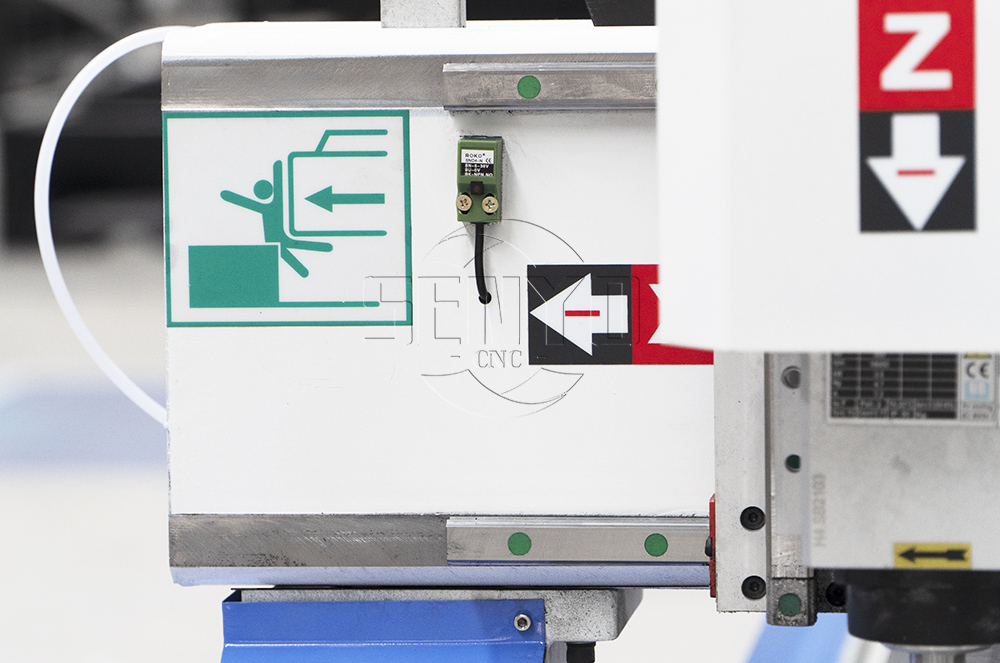 Low Cost 2000x4000mm Industrial CNC Router Machine for Sale