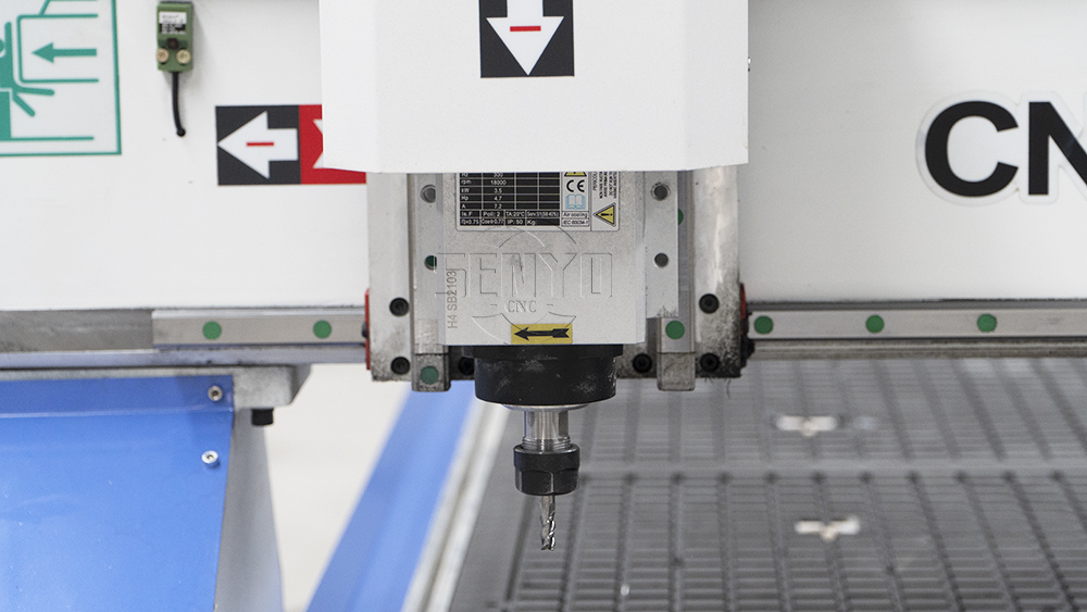 Low Cost 2000x4000mm Industrial CNC Router Machine for Sale